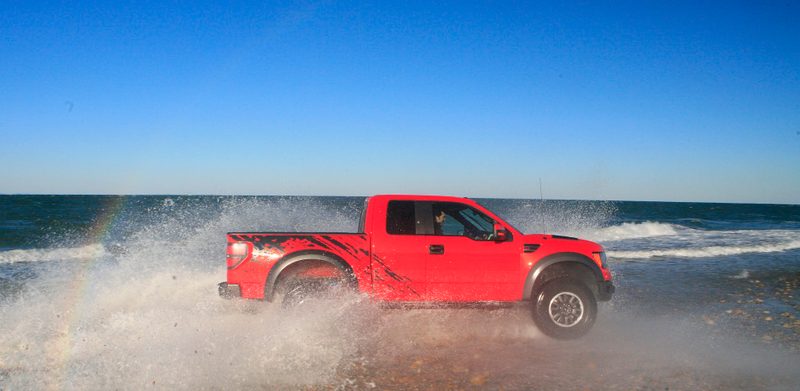 Illustration for article titled Hooning The Ford Raptor